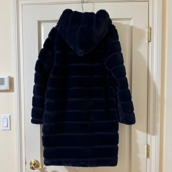 Apparis Celina Coat - Picture 4 of 12